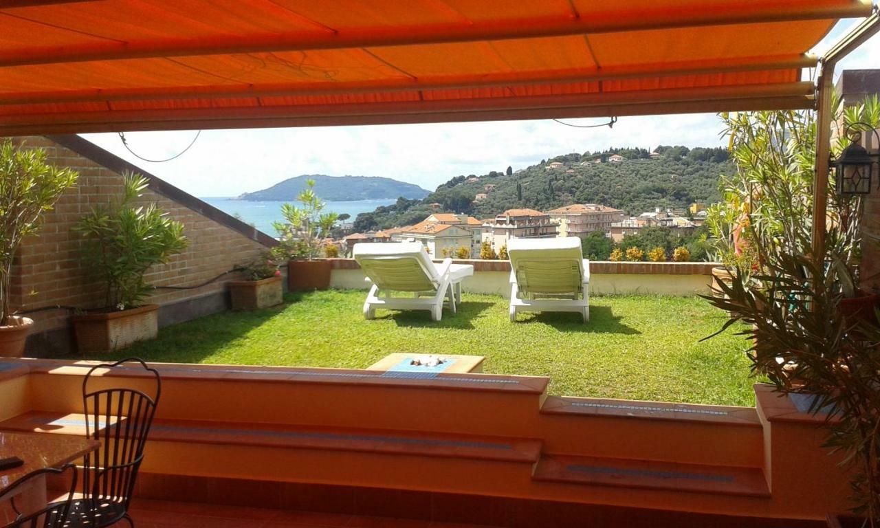 Piana Degli Ulivi A Lerici Apartment Exterior photo